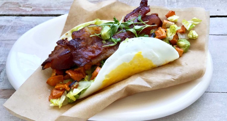keto breakfast taco with bacon